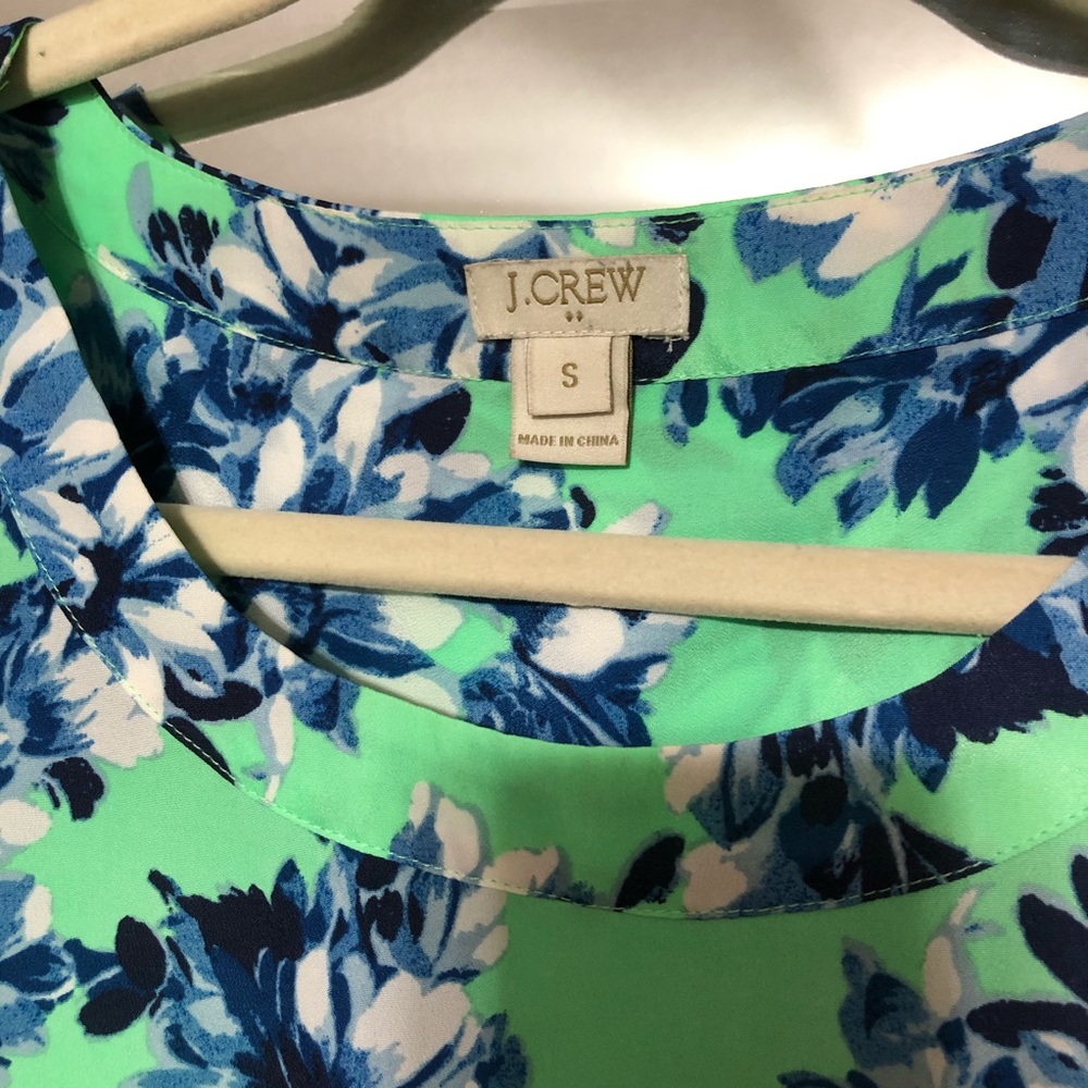 J. Crew Green Blue Floral Printed Drapey Blouse S - Picture 3 of 6